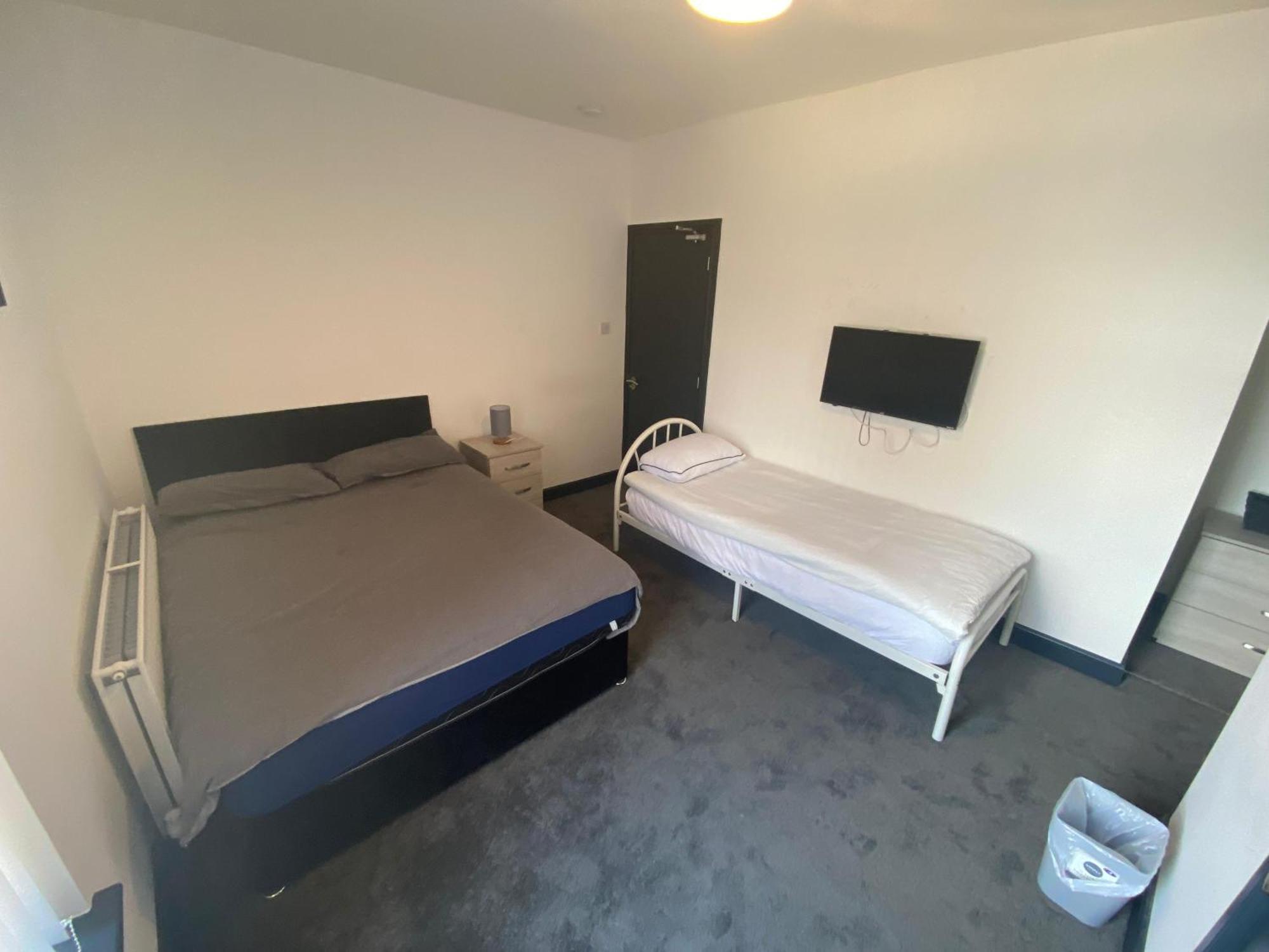 Houghton Guest House 1 Stoke-on-Trent Extérieur photo