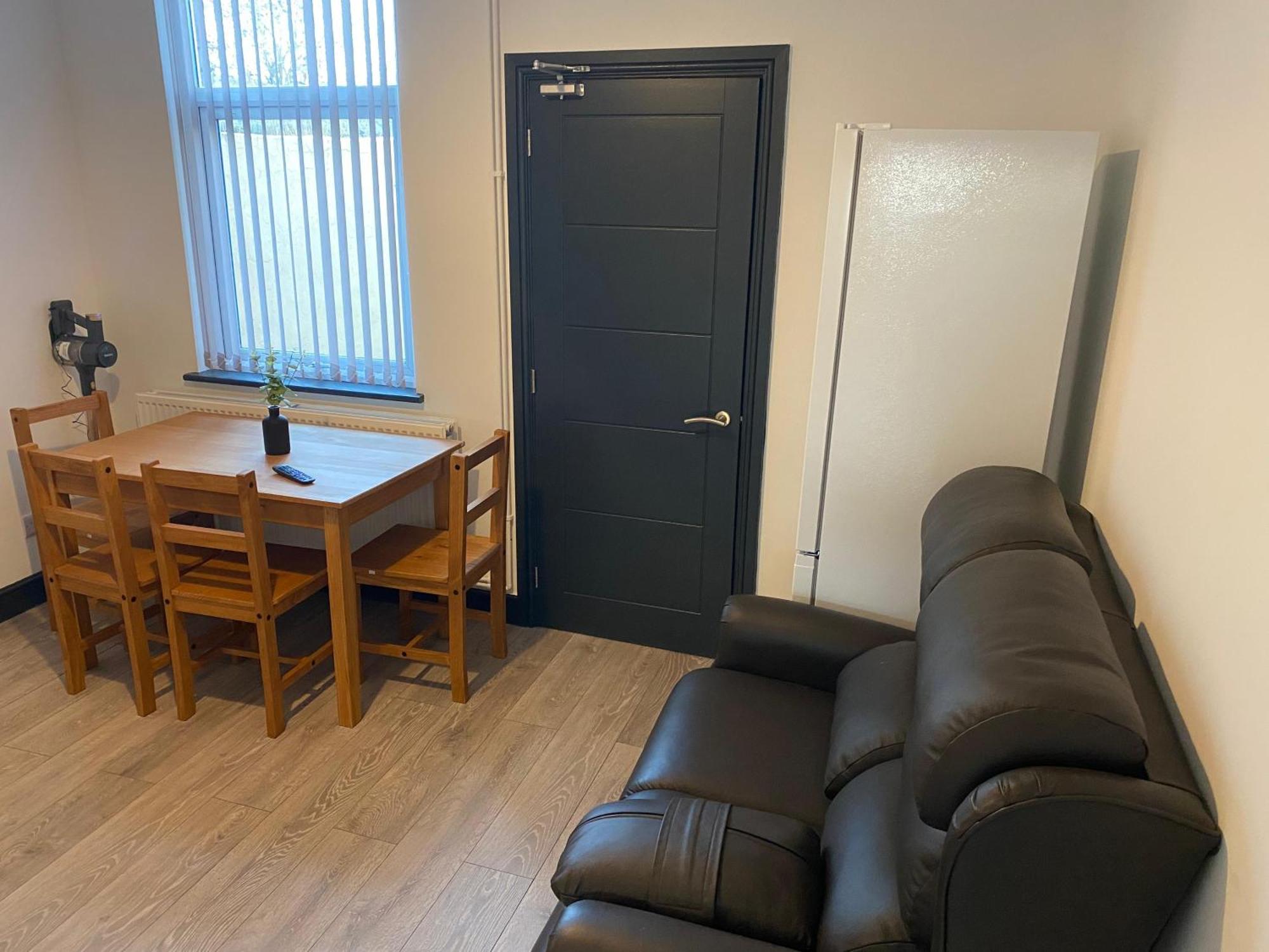 Houghton Guest House 1 Stoke-on-Trent Extérieur photo