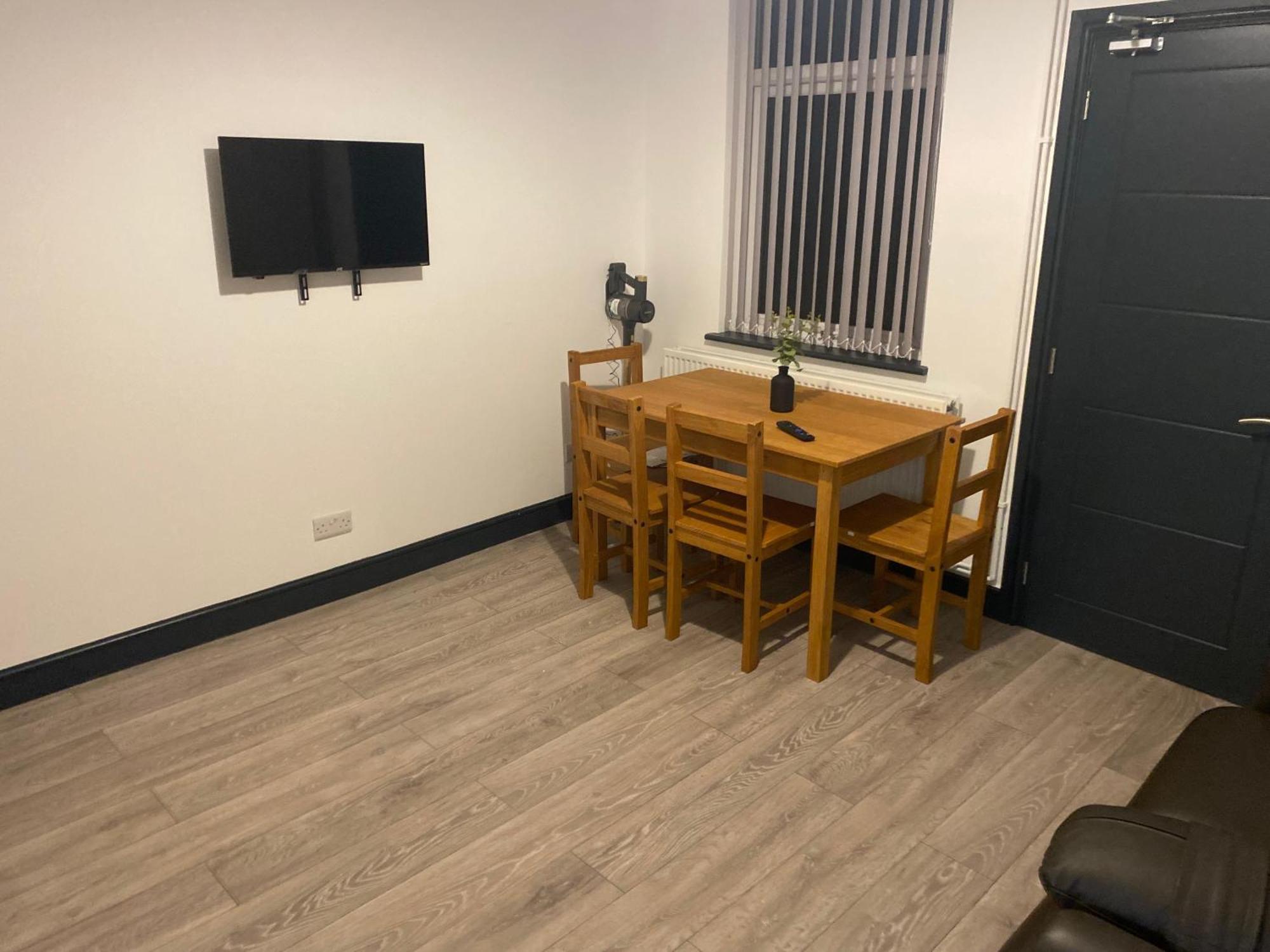 Houghton Guest House 1 Stoke-on-Trent Extérieur photo