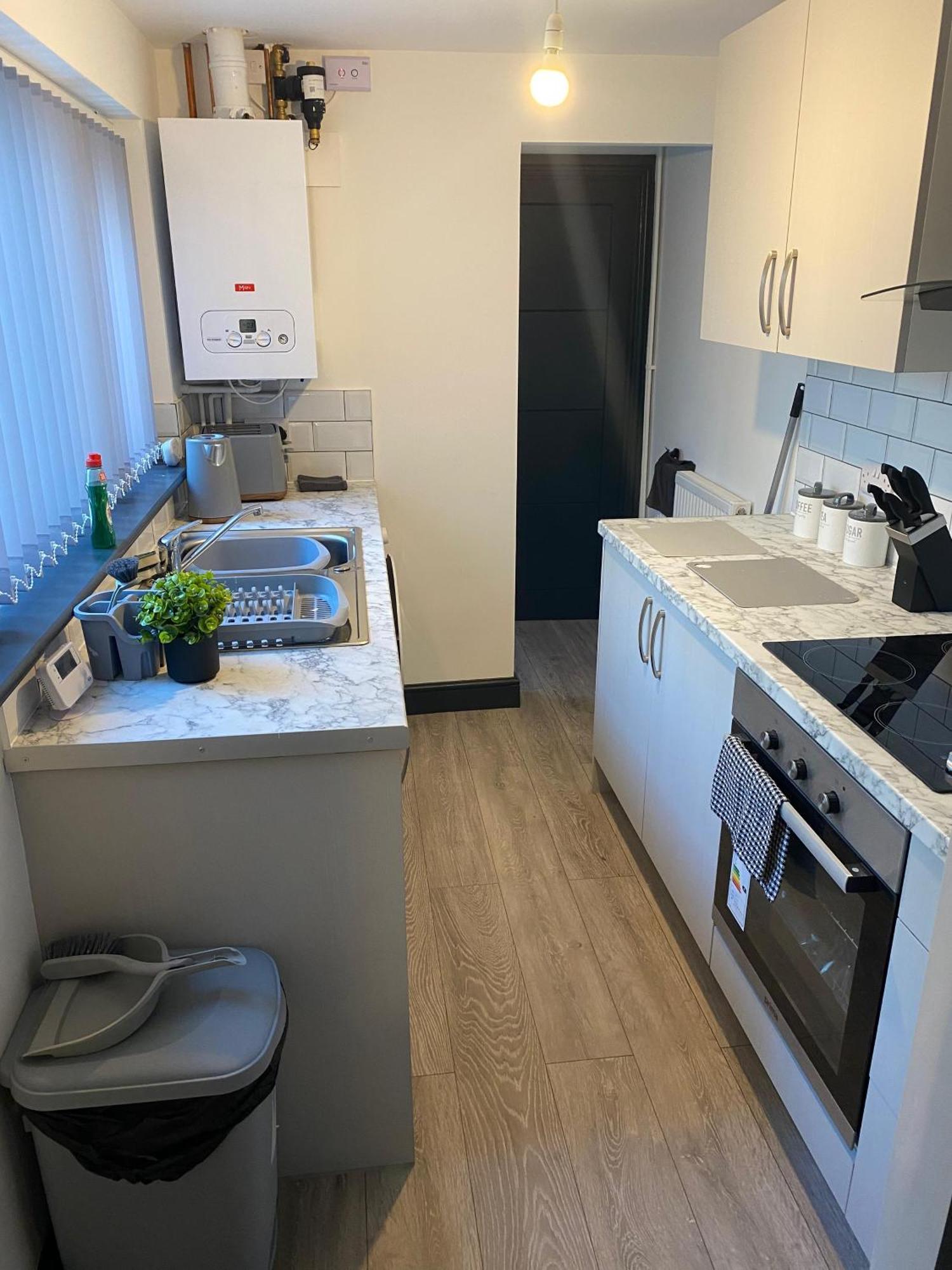 Houghton Guest House 1 Stoke-on-Trent Extérieur photo